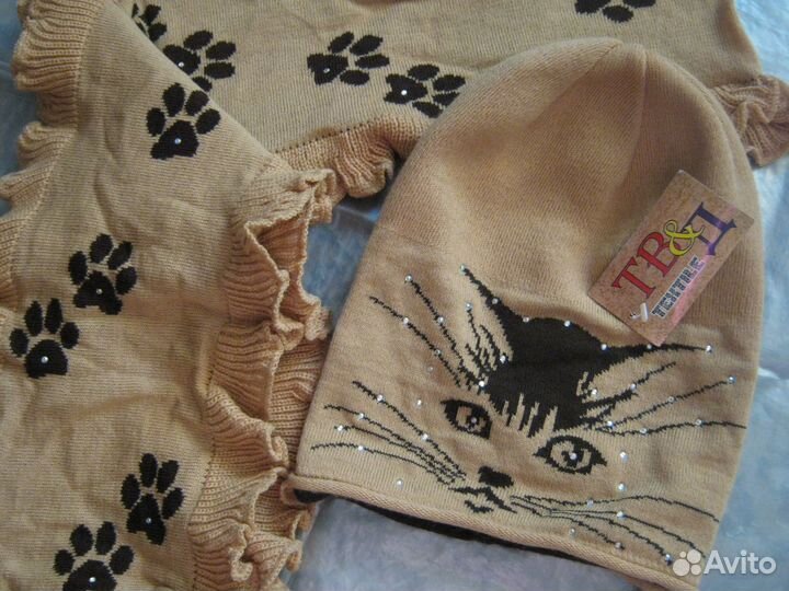 Шапка с шарфом (комплект)