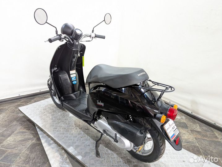 Скутер Honda Today AF61