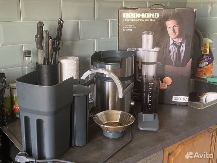 Соковыжималка Redmond Rd-M908