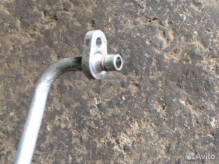 Renault duster Трубка