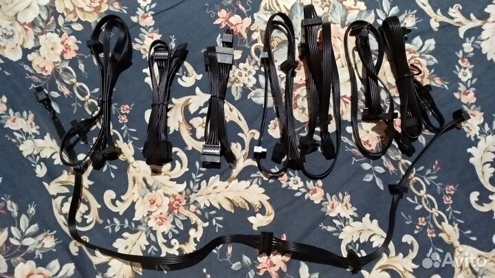 Кабели от модульного блока питания Corsair