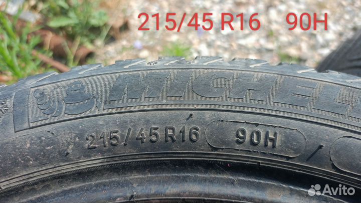 Michelin Alpin A4 90H