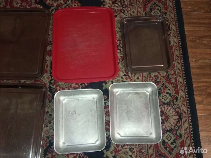 Подносы разные