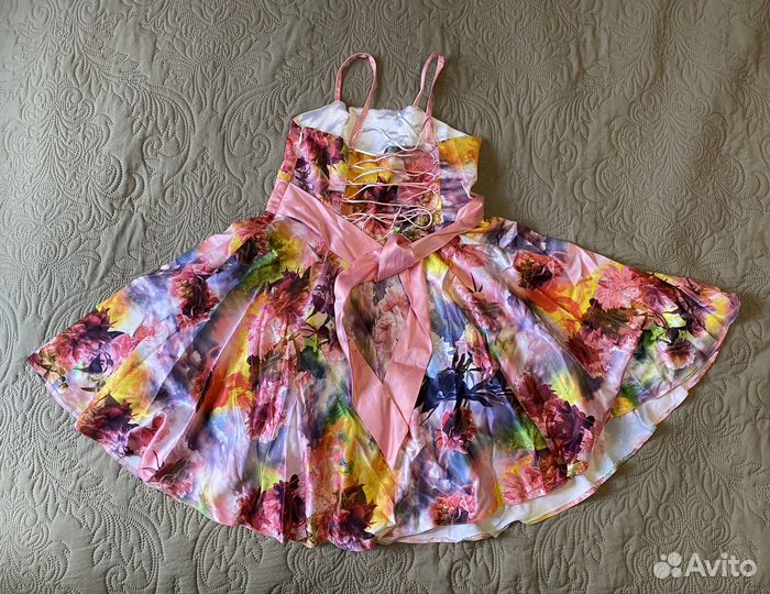 Платье для девочки 128 и 134