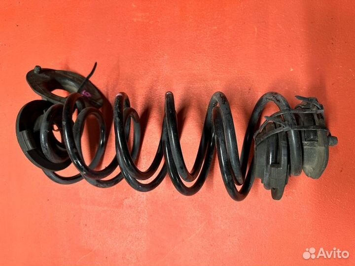 Пружина задняя Honda Fit GR3 LEB 2020 Пробег 18900