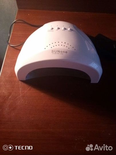 Лампа для ногтей