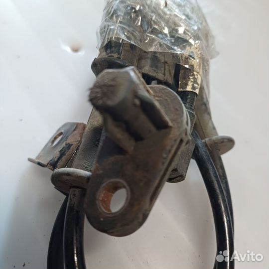 Датчик абс передний правый левый Kia Rio 3