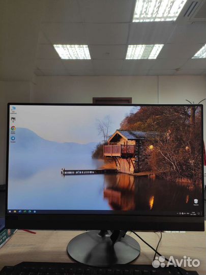 Моноблок Lenovo