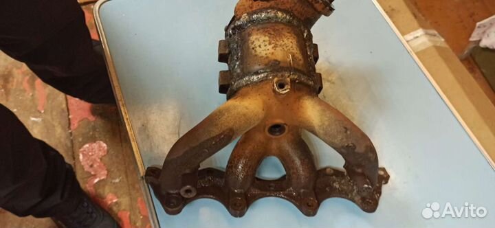 Выпускной коллектор Hyundai Solaris