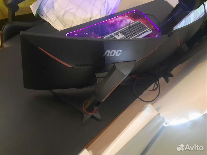 Игровой монитор 144 гц 24 изогнутый AOC C24G1