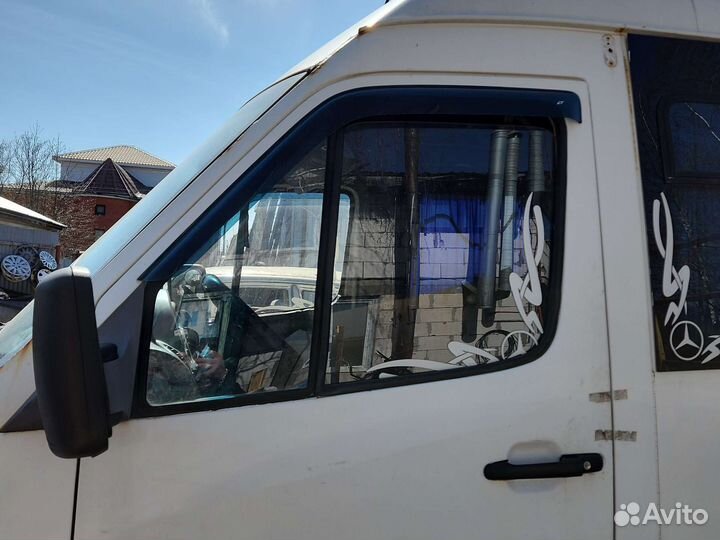 Водительское стекло на мерседес спринтер