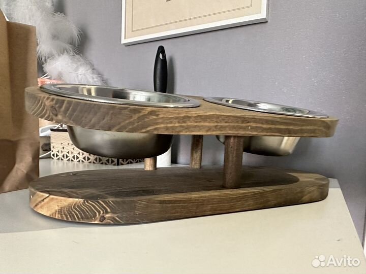 Миска для животных на подставке