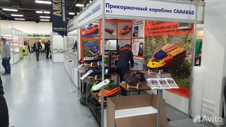 Прикормочный кораблик с автовозвратом и эхолотом