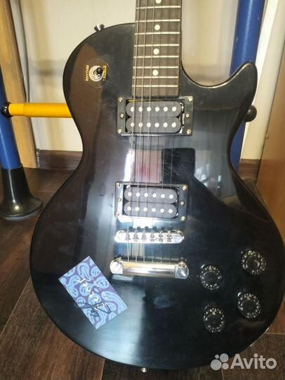 Электрогитара, комбарь, педаль