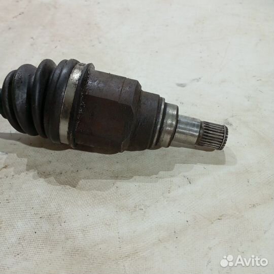 Привод передний правый Geely Mk седан 1.5 2012