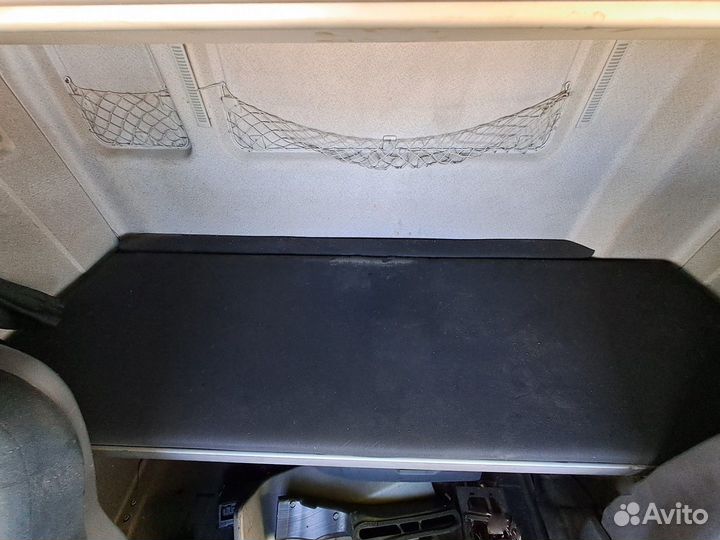 Полка нижнего спальника Man TGX