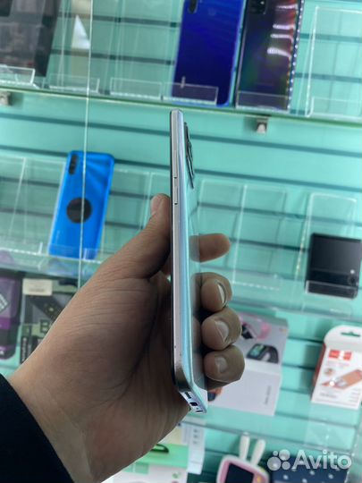 realme 8, 6/128 ГБ