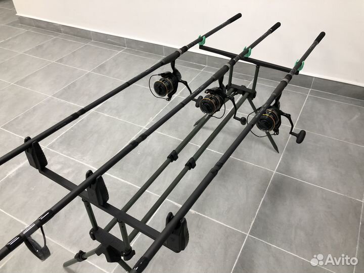 Карповый набор на 3 уд с род подом и сигналками