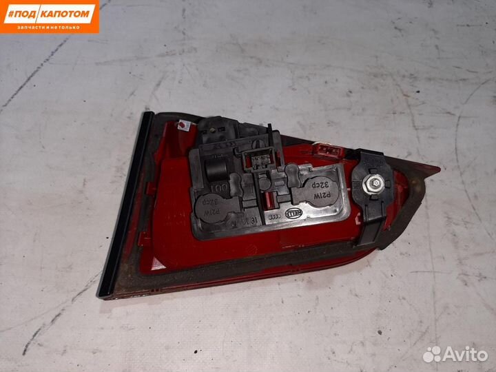 Фонарь крышки багажника левый Audi A4 B8/8K 2008
