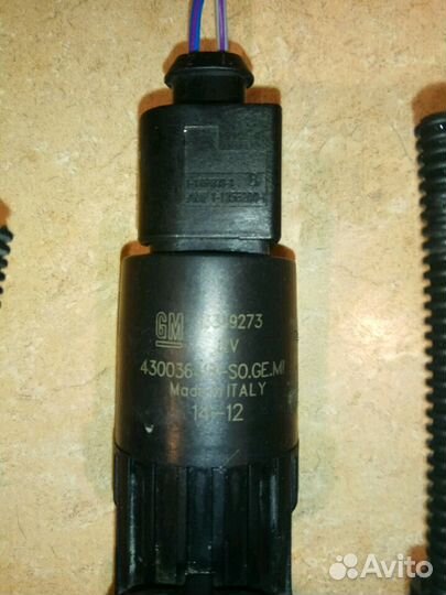 Насос омывателя лобового стекла GM 13349273 б/у