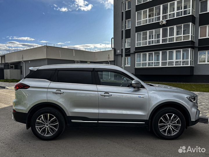 Geely Atlas Pro, 2022