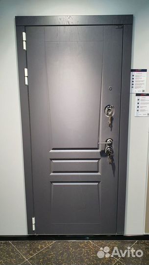 Дверь входная Серая шумо-изоляционная Платинум