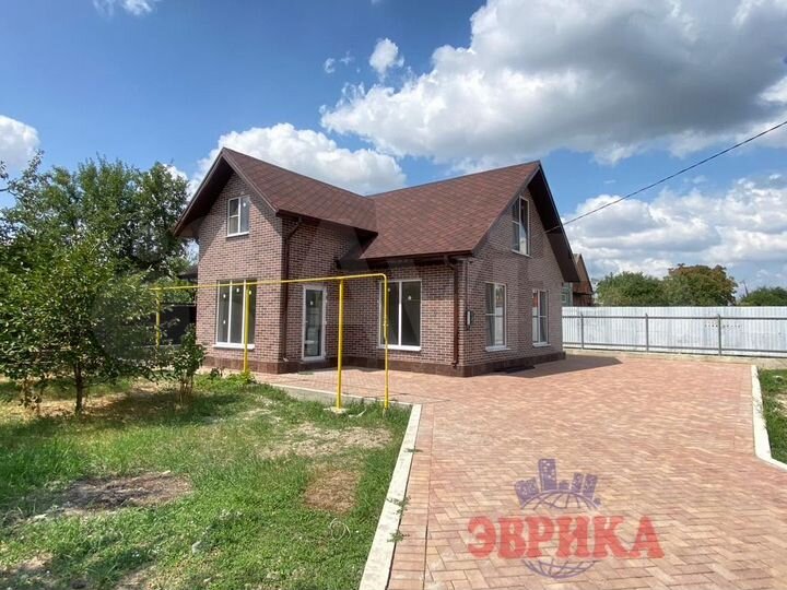 Дом 172 м² на участке 7 сот.