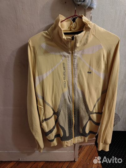 Продам одежду