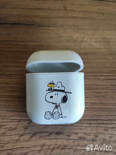 Чехол на Apple airpods 2
