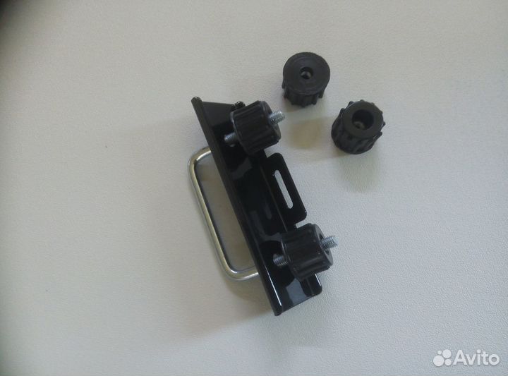 Автобоксы на крышу Ветлан 350 л на Renault Laguna