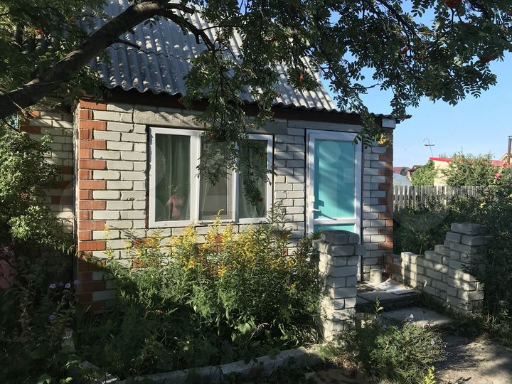 Дача 15 м² на участке 8 сот.