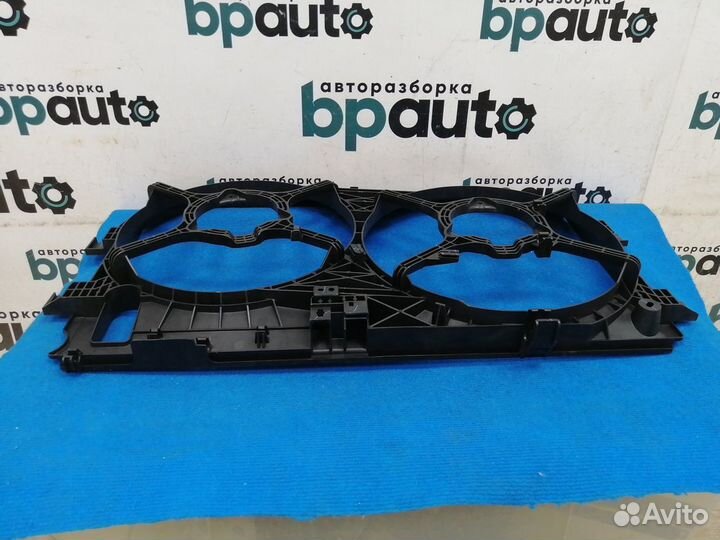 Диффузор кожух вентиляторов v 30 1360A041