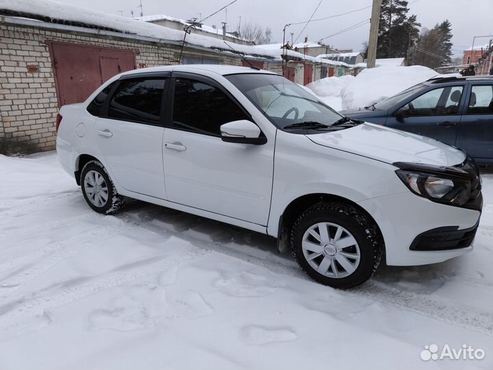 LADA Granta 1.6 МТ, 2022, 11 800 км