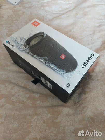 Колонка jbl charge 4