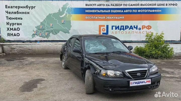 Накладка торпедо левая Hyundai Elantra (XD) 84751