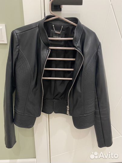 Куртка guess 42
