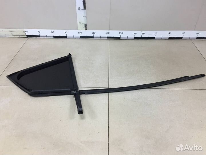 Стекло двери задней левой форточка Skoda Octavia A7 2013