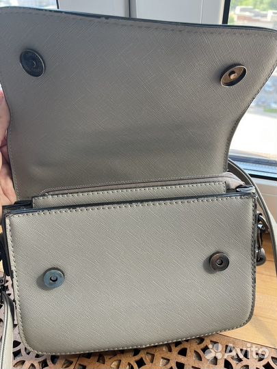 Сумка через плечо dkny