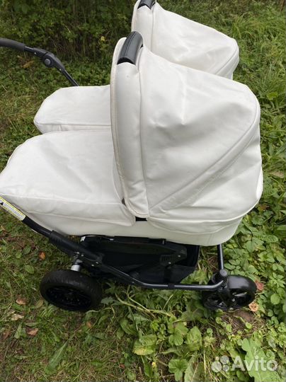 Коляска для двойни
