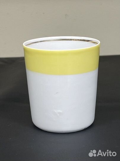 Стакан с жёлтым отводом 8 см Пролетарий