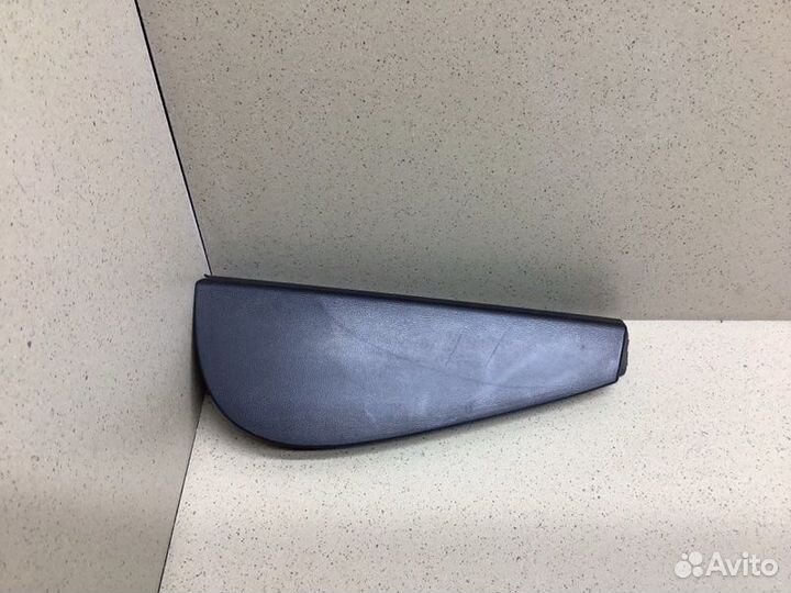 Накладка (кузов наружные) правая Renault Megane 3