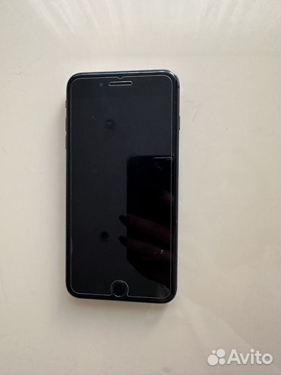 iPhone 8 Plus, 256 ГБ
