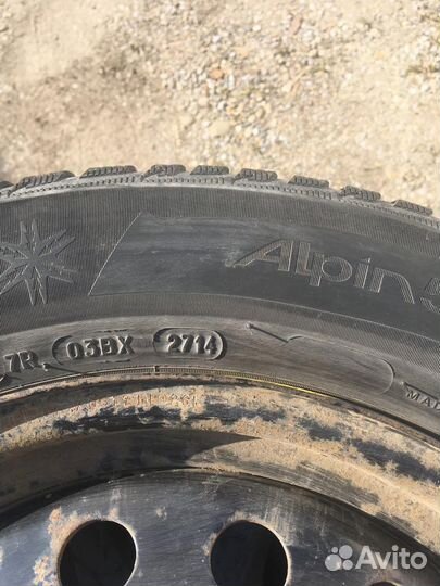 Michelin Alpin 5 205/60 R16 96H