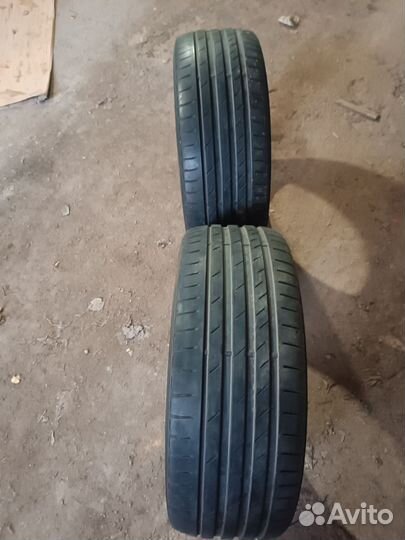 Kumho Ecsta PS71 225/45 R18 и 255/40 R18