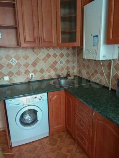 1-к. квартира, 42 м², 2/5 эт.