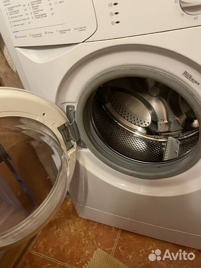 Стиральная машина indesit wisn82