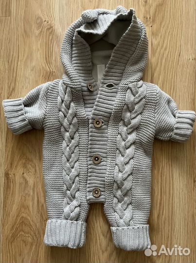 Комплект комбинезон,конверт,шапка,шарф,пинетки