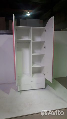 Шкаф С выкатными ящиками мягкий