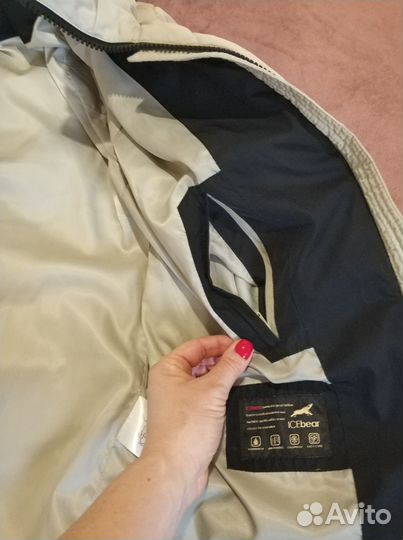 Пуховик женский р-р 50