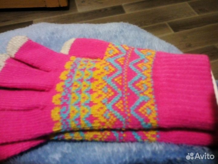 Перчатки сенсорные. Новые